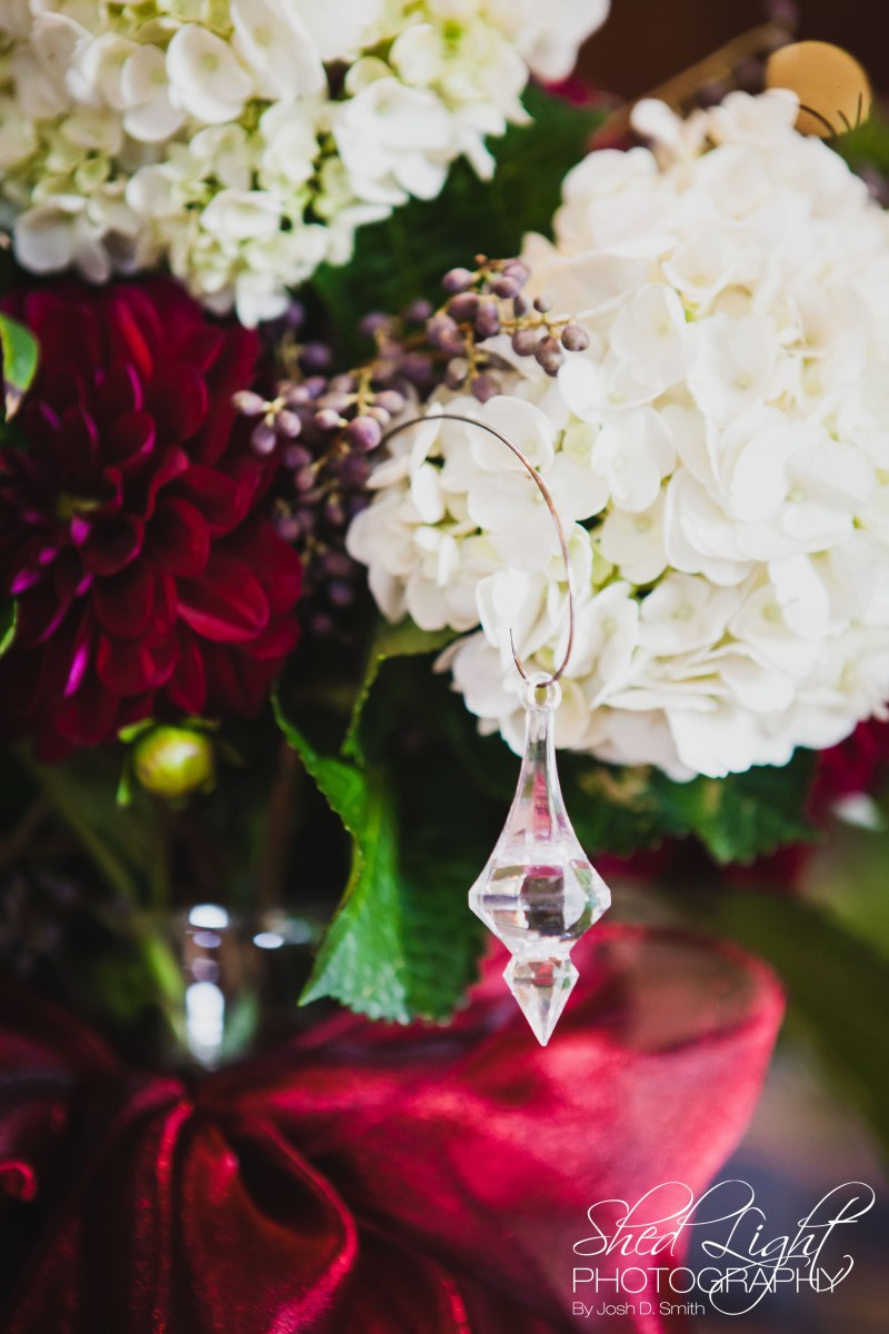 Flowers: www.vignettesfloraldesign.com Photography: www.shedlightphotography.com