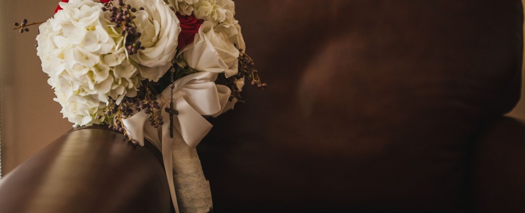 Flowers: www.vignettesfloraldesign.com Photography: www.shedlightphotography.com