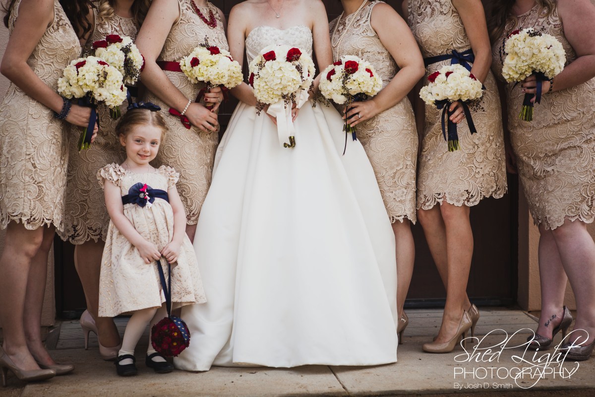 Flowers: www.vignettesfloraldesign.com Photography: www.shedlightphotography.com