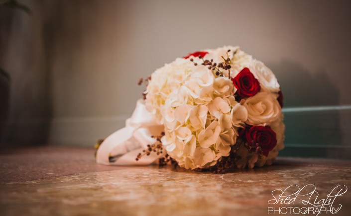 Flowers: www.vignettesfloraldesign.com Photography: www.shedlightphotography.com